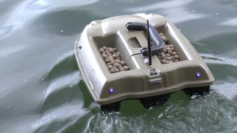 Zavážacia loďka SPORTS M2 - zasobník 4kg