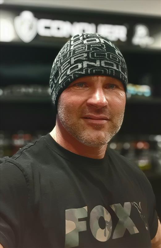 CONQUER CAP BLACK
