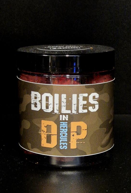CONQUER HERKULES BOILIES IN DIP 20mm / COMPLETTE SEA/CHILLI-SLIVKA 250ml